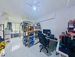Blk 664 Yishun Avenue 4 (Yishun), HDB Executive #570830681